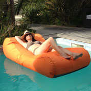 chaise longue gonflable - orange - sitin pool